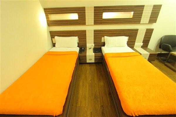 Princess Hotel Ankleshwar Exterior photo